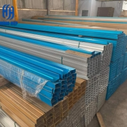 Thép Nhẹ Vintruss 2